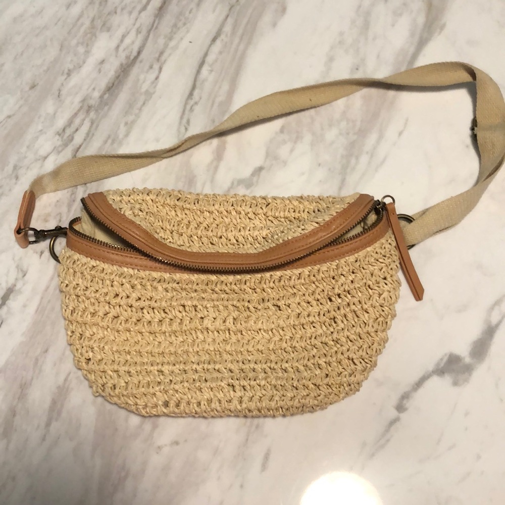 Crossbody bag